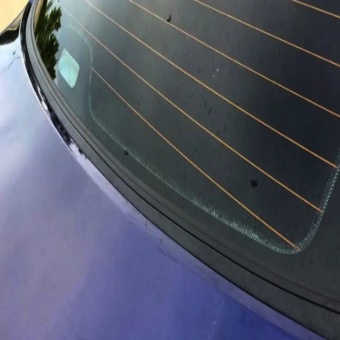 Защитный уплотнитель от сколов и для герметизации AVAG 