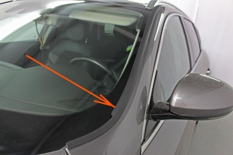 Дефлектор лобового стекла   Toyota Auris 2010-2012 